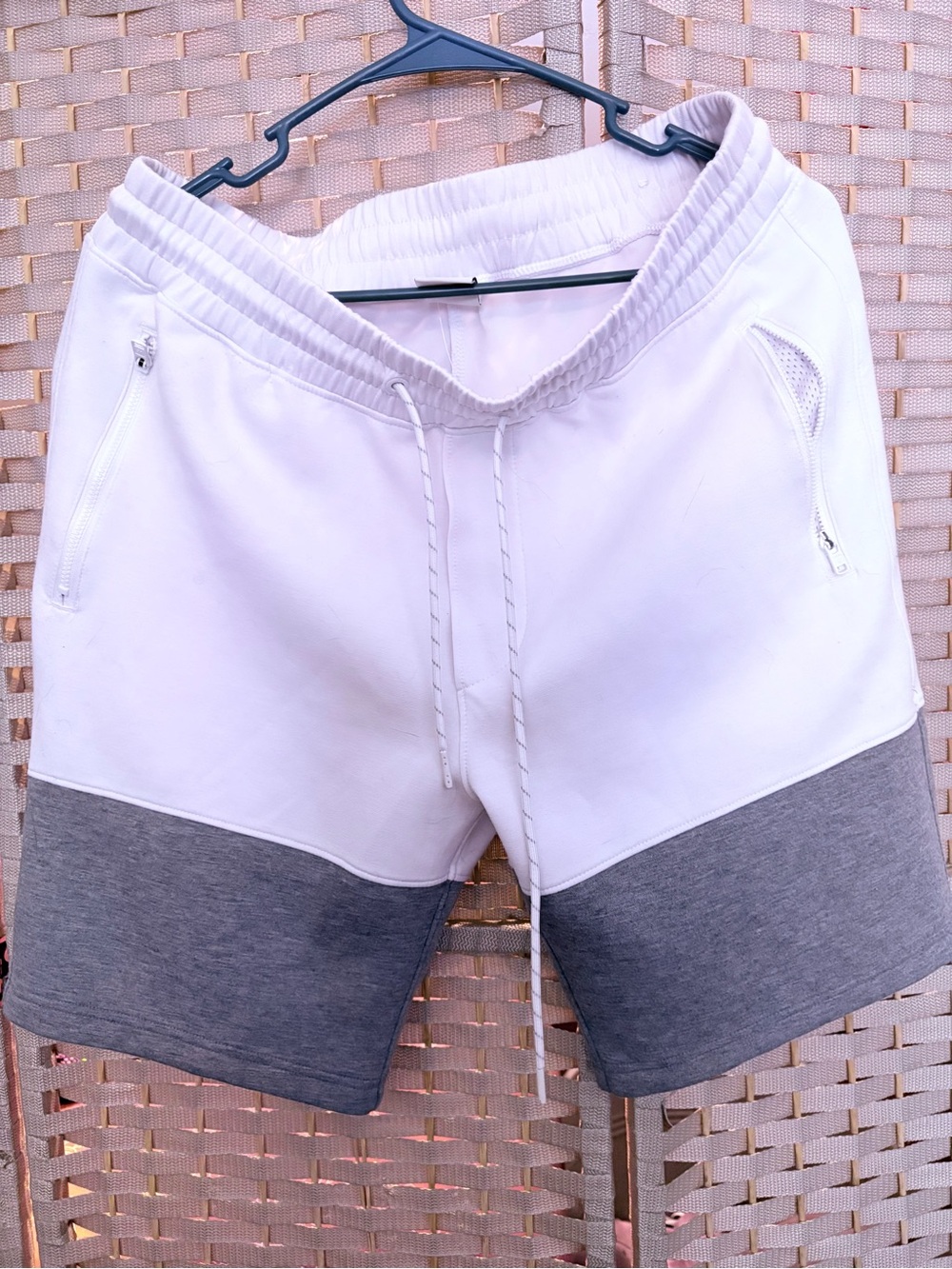 American Eagle Outfitters White and Gray Colorblock Athletic Shorts